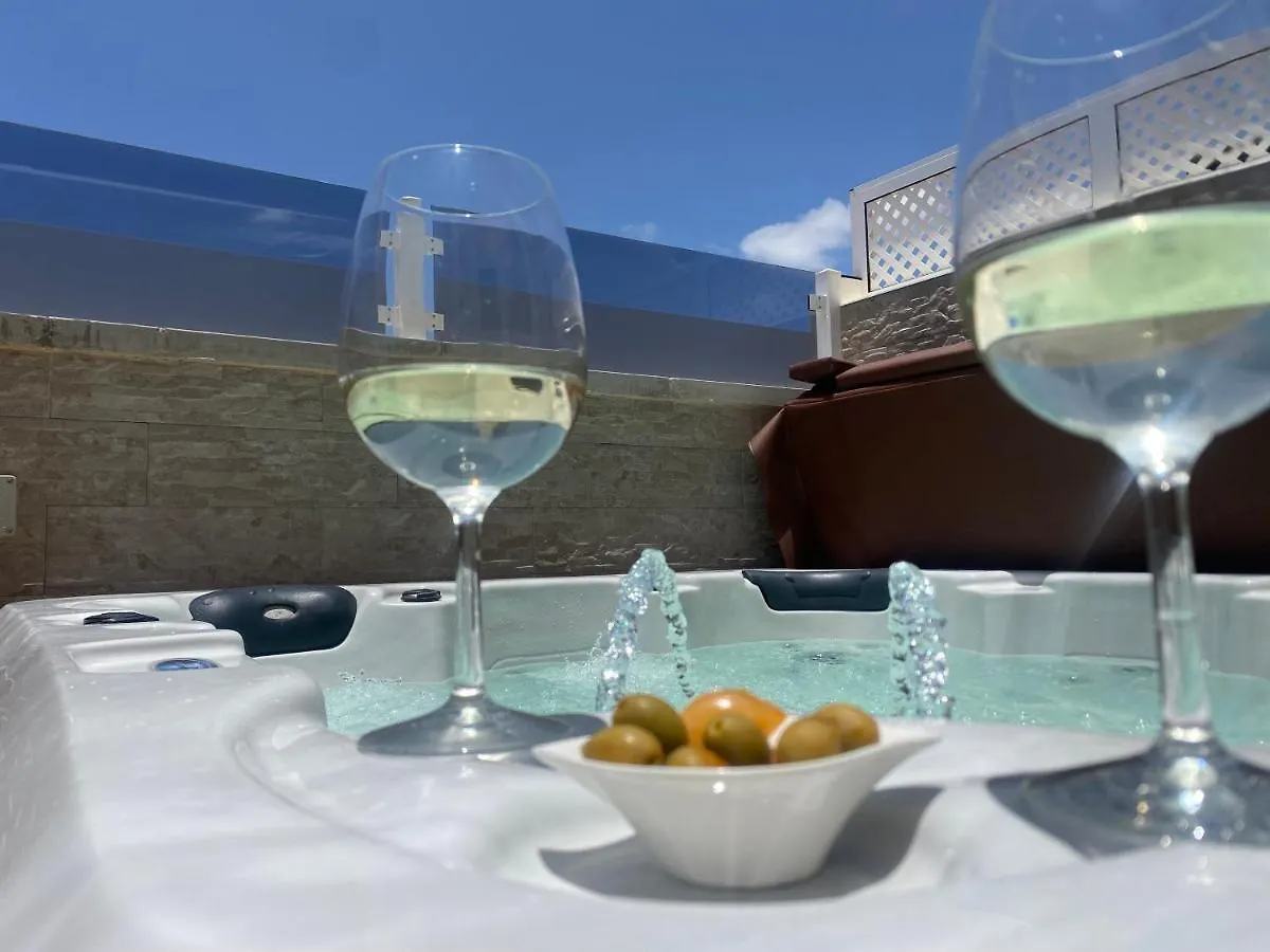 別荘 Apartment With Jacuzzi And Pool Access プエルトリコ スペイン