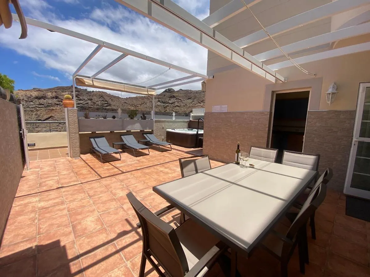 Apartment With Jacuzzi And Pool Access Puerto Rico
